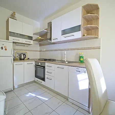 Renata Apartmán Postira
